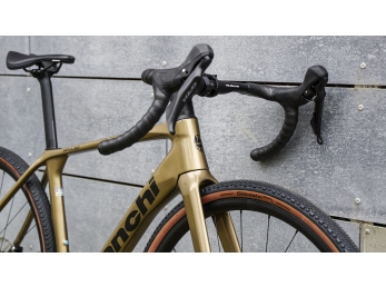 Bianchi Impulso COMP Shimano GRX 610 DISC 2X12S Terra Black Glossy